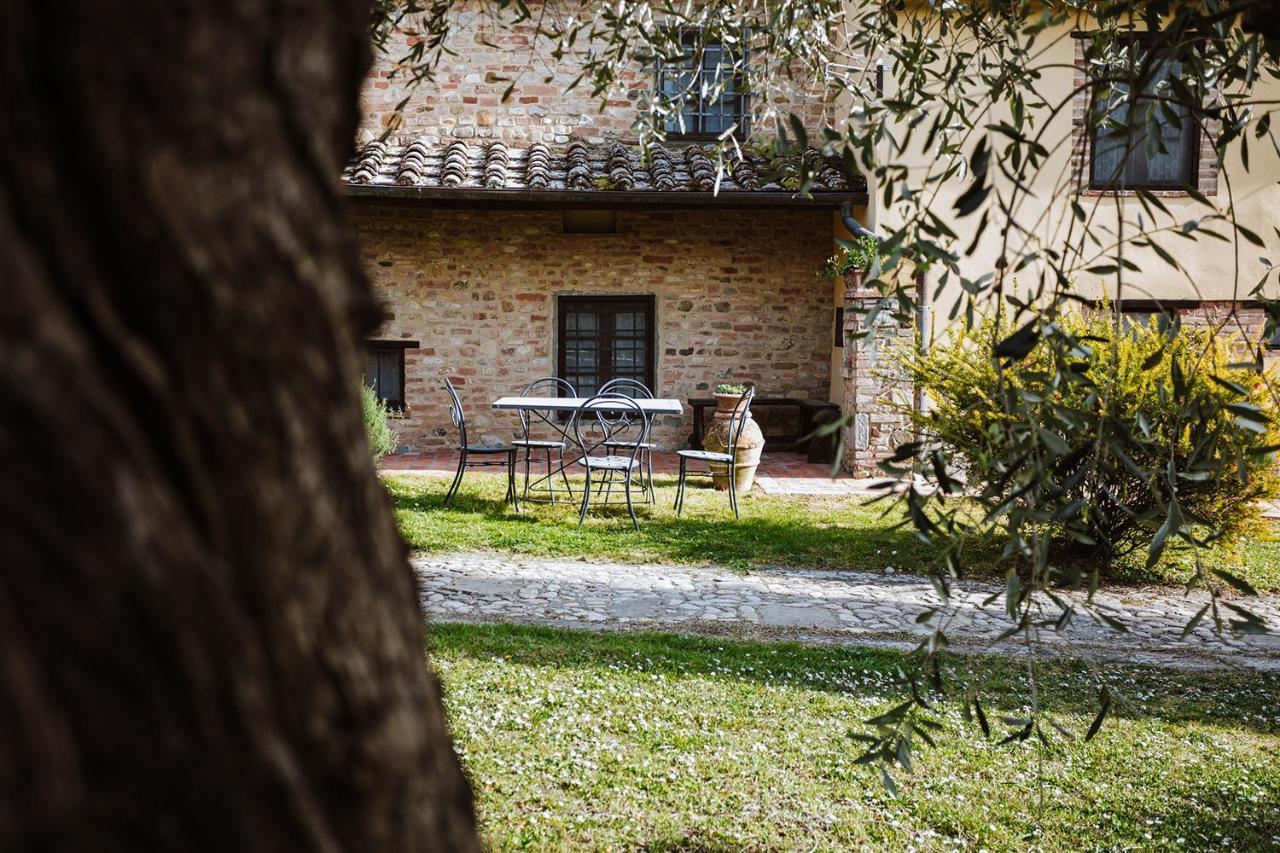 Agriturismo Montalbino Монтеспертоли Экстерьер фото